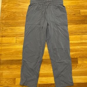 Lululemon Dance Studio Jogger Crop